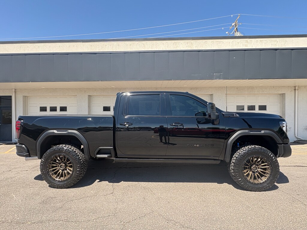 2025 Gmc Sierra 2500 HD AT4X photo 2