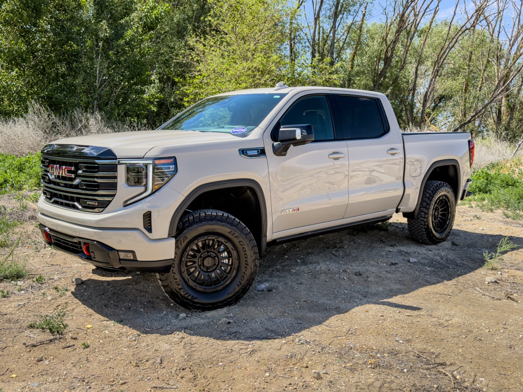 2026 GMC Sierra 4WD Crew Cab Short Box AT4's photo