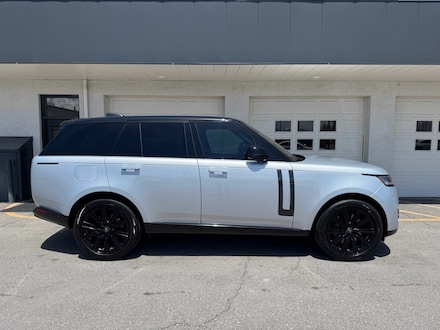 2023 Land Rover Range Rover P530 SE SUV