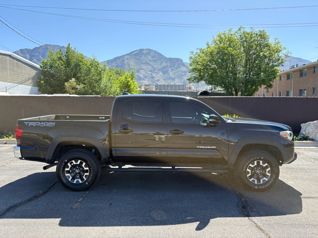 2019 Toyota Tacoma TRD Off Road Double Cab 4WD V6 Auto SB's photo