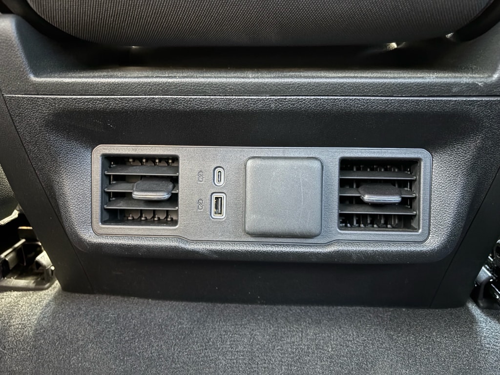 2025 Chevrolet Silverado 1500 LT - Photo 18