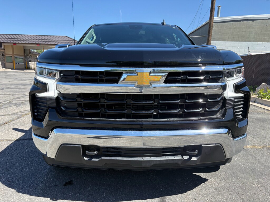 2025 Chevrolet Silverado 1500 LT - Photo 10