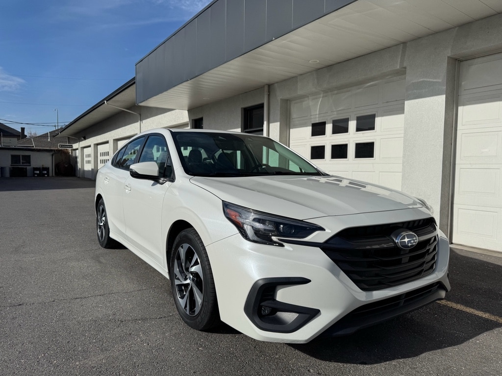 2023 Subaru Legacy Premium's photo