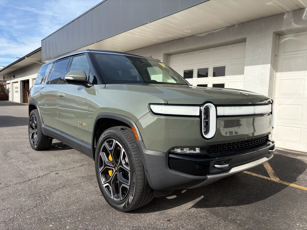 Used 2023 Rivian R1S Launch Edition