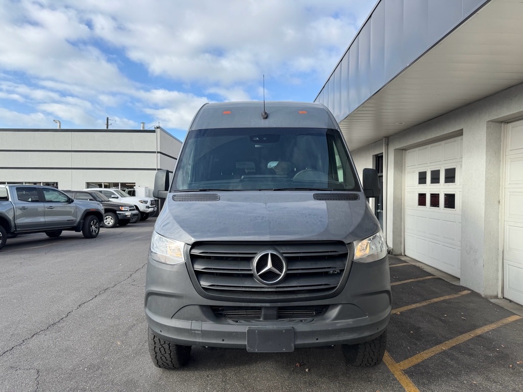 Used 2020 Freightliner Sprinter Passenger Van NA