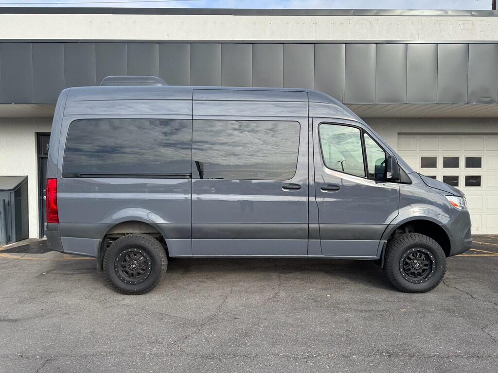 Used 2020 Freightliner Sprinter Passenger Van NA