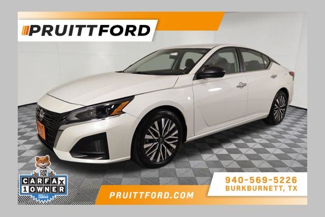 2024 Nissan Altima SV