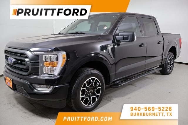 2021 Ford F-150 XLT's photo
