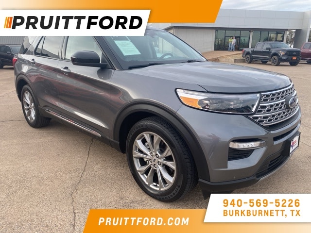 2024 Ford Explorer Limited's photo