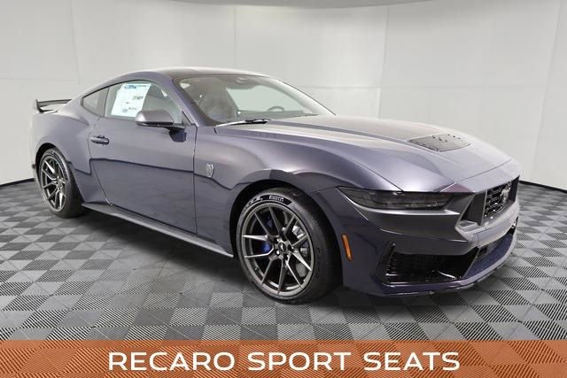 2025 Ford Mustang Dark Horse - Photo 4
