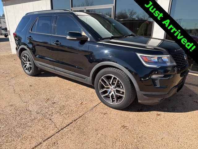 2018 Ford Explorer Sport's photo