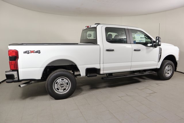 2026 Ford F-250 XL photo 3
