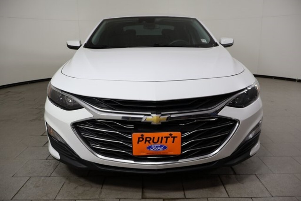 Used 2024 Chevrolet Malibu LT Sedan