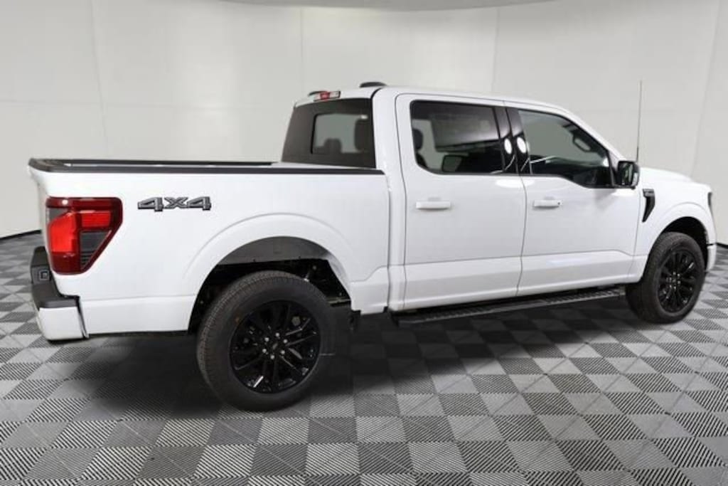 New 2026 Ford F-150 XLT Truck SuperCrew Cab