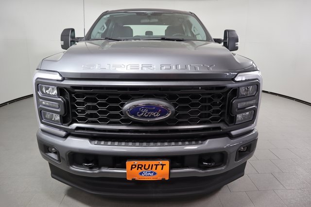2026 Ford F-250 XL photo 2