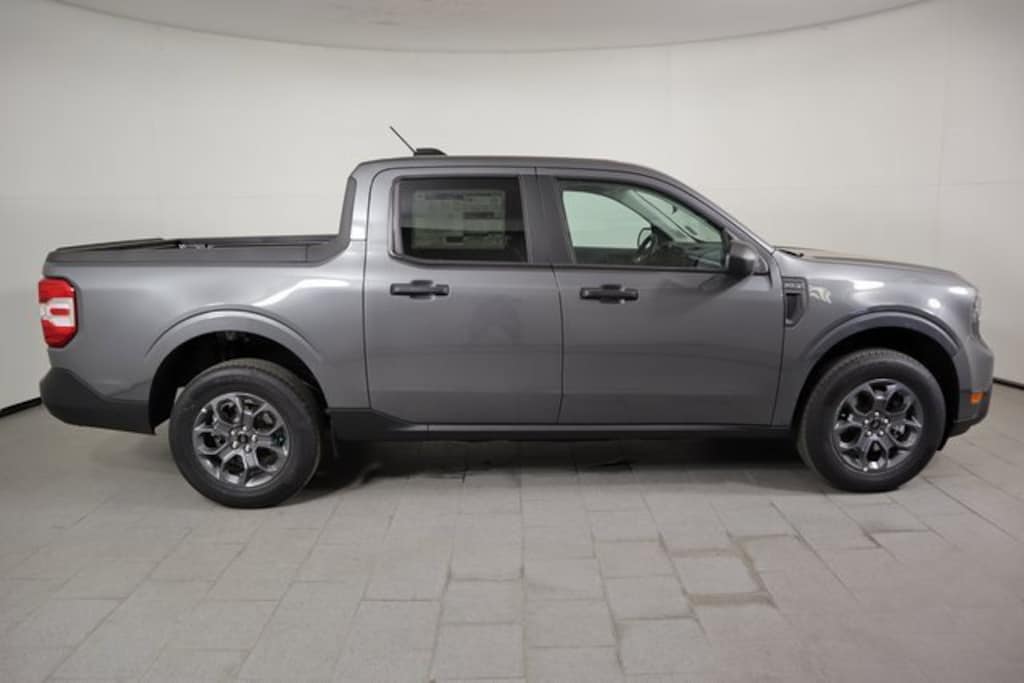 New 2025 Ford Maverick XLT Truck SuperCrew