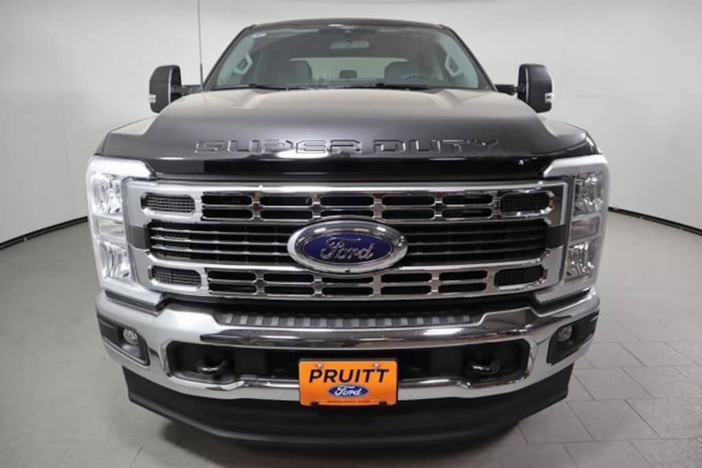 New 2026 Ford F-250 Truck Crew Cab