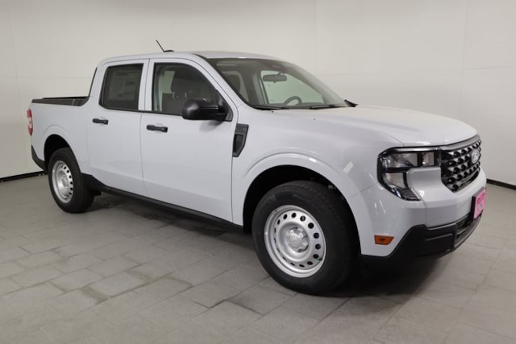 New 2025 Ford Maverick XL Truck SuperCrew