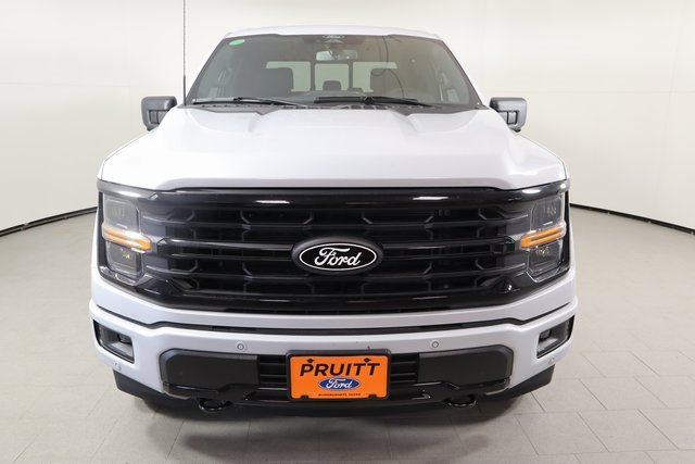 2025 Ford F-150 XLT photo 2