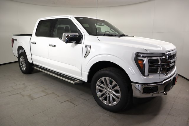 2025 Ford F-150 Lariat photo 3