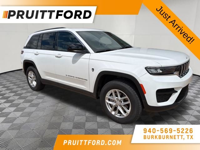 2025 Jeep Grand Cherokee Laredo X's photo