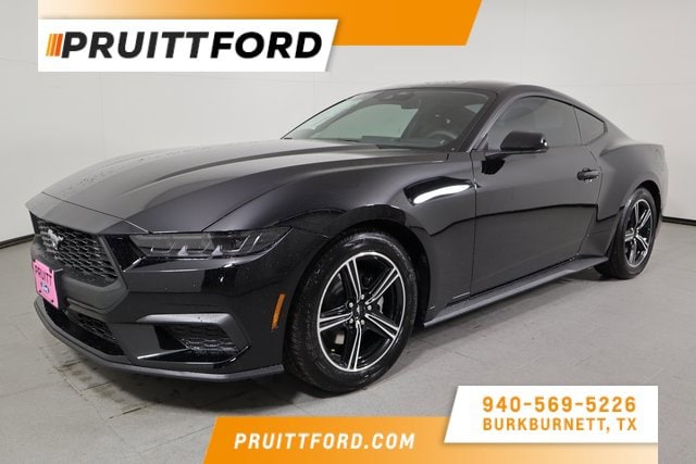 2025 Ford Mustang Coupe 