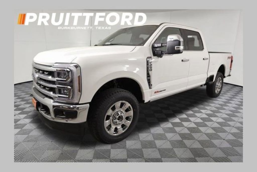 New 2025 Ford F-250 F-250 King Ranch Truck Crew Cab