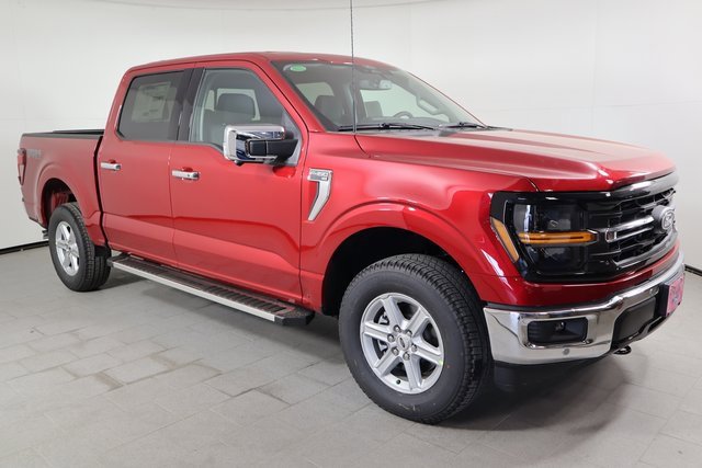 2025 Ford F-150 XLT photo 3