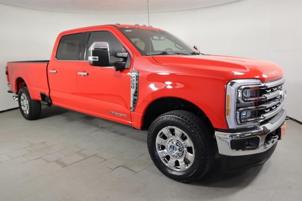 Used 2023 Ford F-250SD Lariat Truck