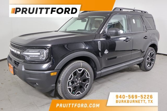 2025 Ford Bronco Sport Outer Banks's photo