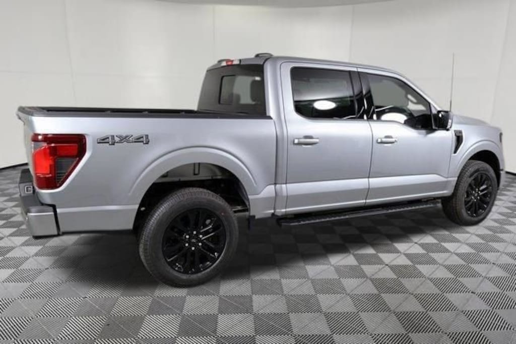 New 2026 Ford F-150 XLT Truck SuperCrew Cab