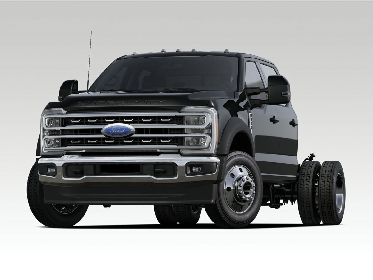 2026 Ford F-550 XL photo 2