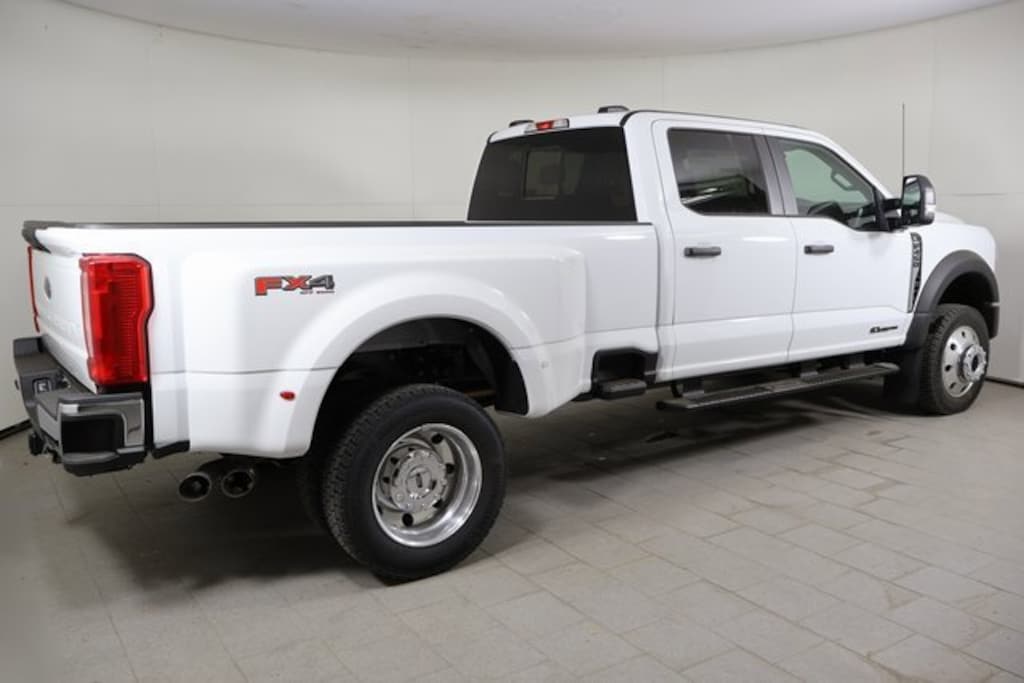 New 2026 Ford F-450 XL Truck Crew Cab