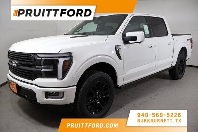 2025 Ford F-150 Platinum's photo