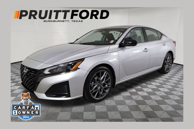 2023 Nissan Altima SR