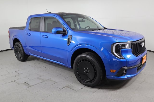 2025 Ford Maverick photo 3