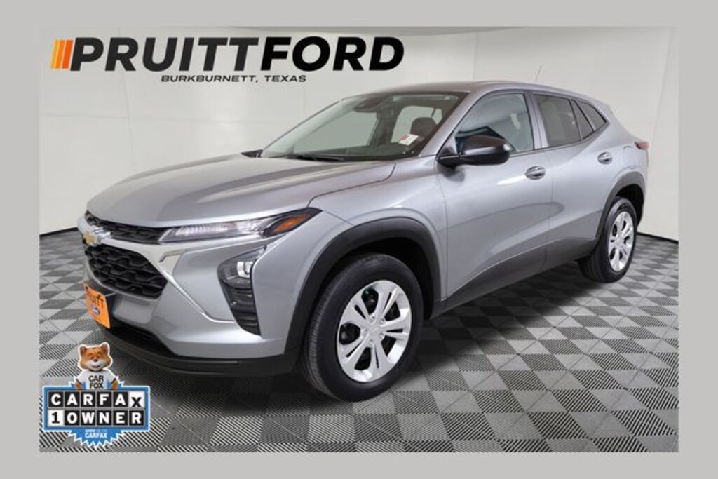 Used 2025 Chevrolet Trax LS SUV