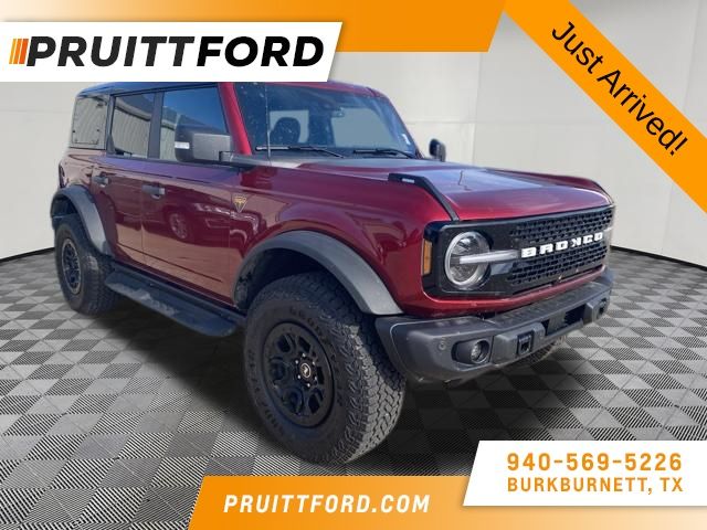 2025 Ford Bronco Badlands 4x4's photo