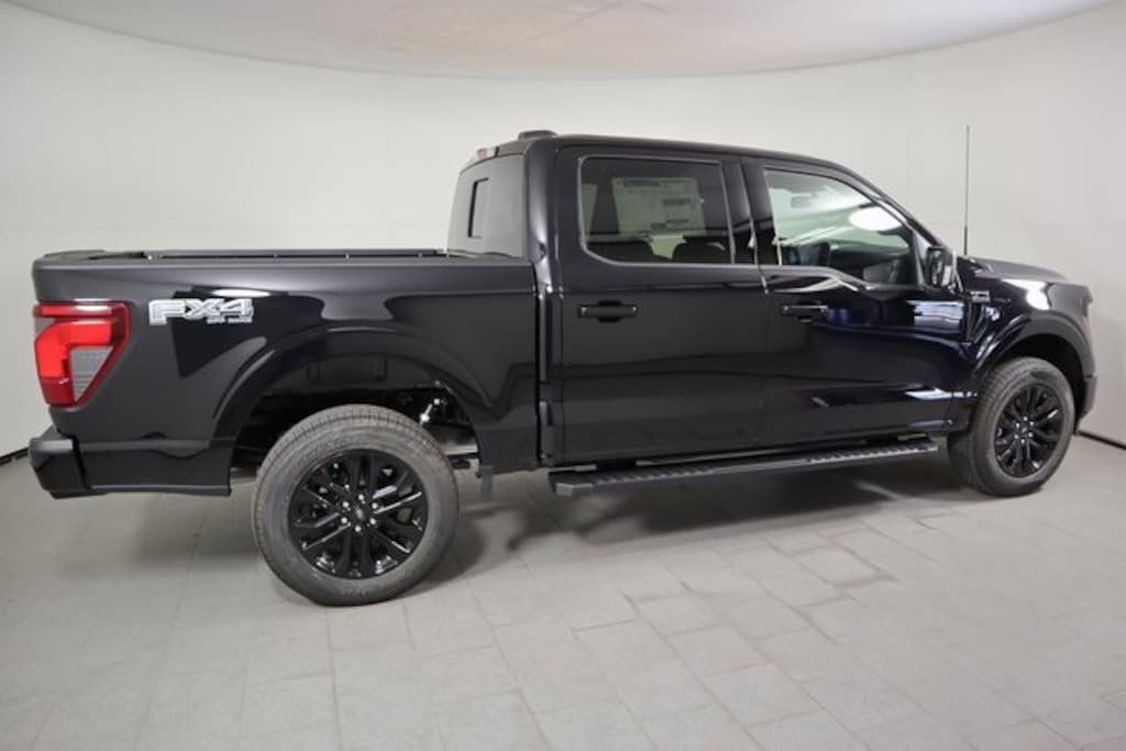 New 2025 Ford F-150 XLT Truck SuperCrew Cab