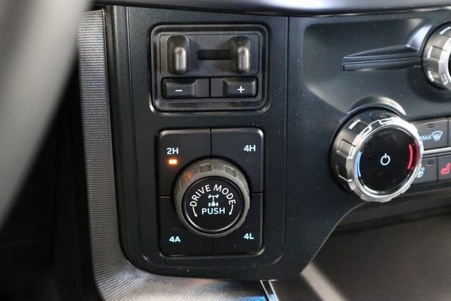 2025 Ford F-150 Platinum - Photo 30