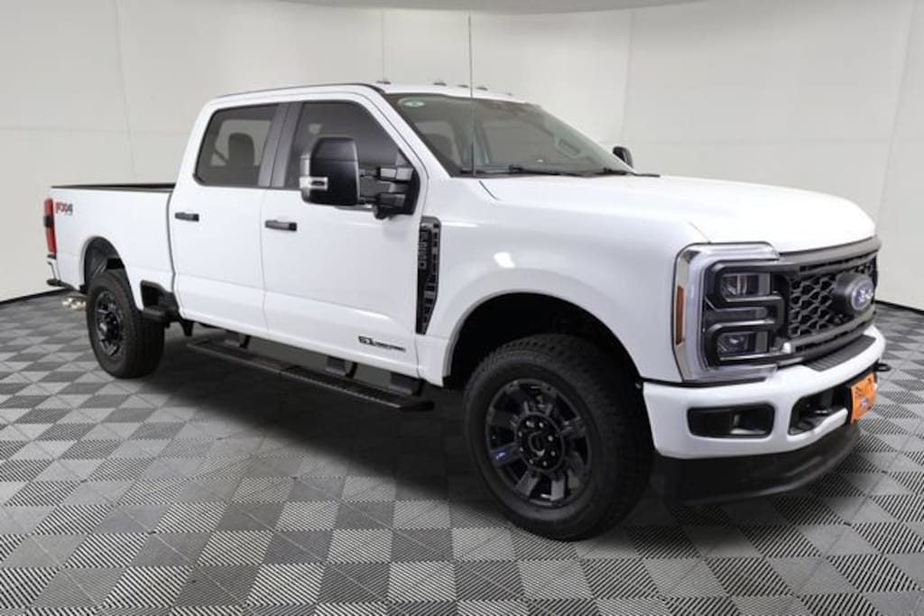 New 2026 Ford F-250 XL Truck Crew Cab