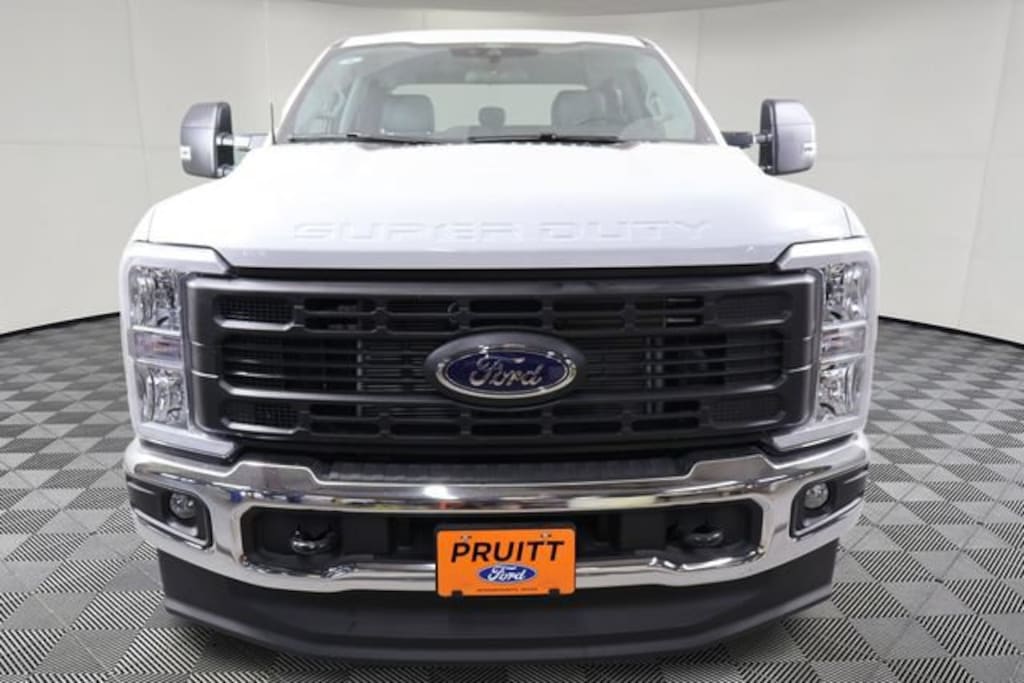 New 2026 Ford F-250 Truck Crew Cab