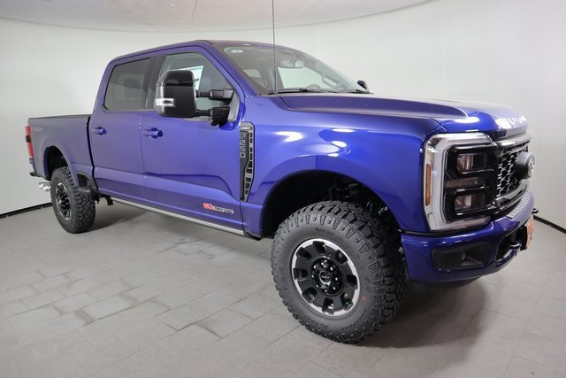2026 Ford F-250 Lariat photo 3