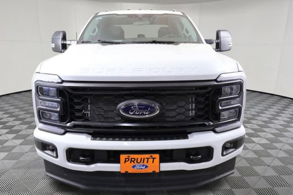 New 2026 Ford F-250 XL Truck Crew Cab