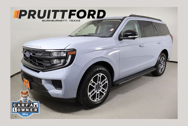 2025 Ford Expedition Active 4x4's photo