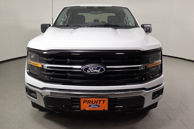 2025 Ford F-150 XLT photo 2