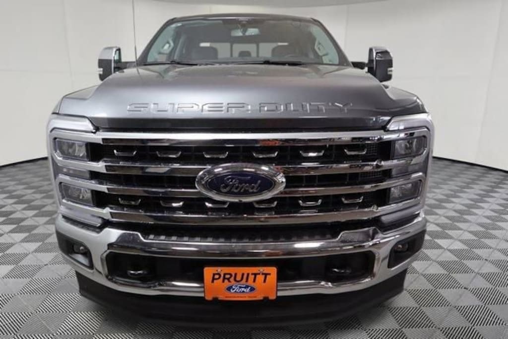 New 2026 Ford F-350 Lariat Truck Crew Cab