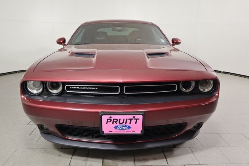 Used 2020 Dodge Challenger SXT Coupe