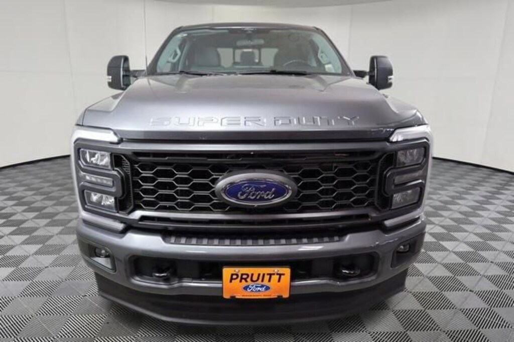 New 2026 Ford F-350 XL Truck Crew Cab