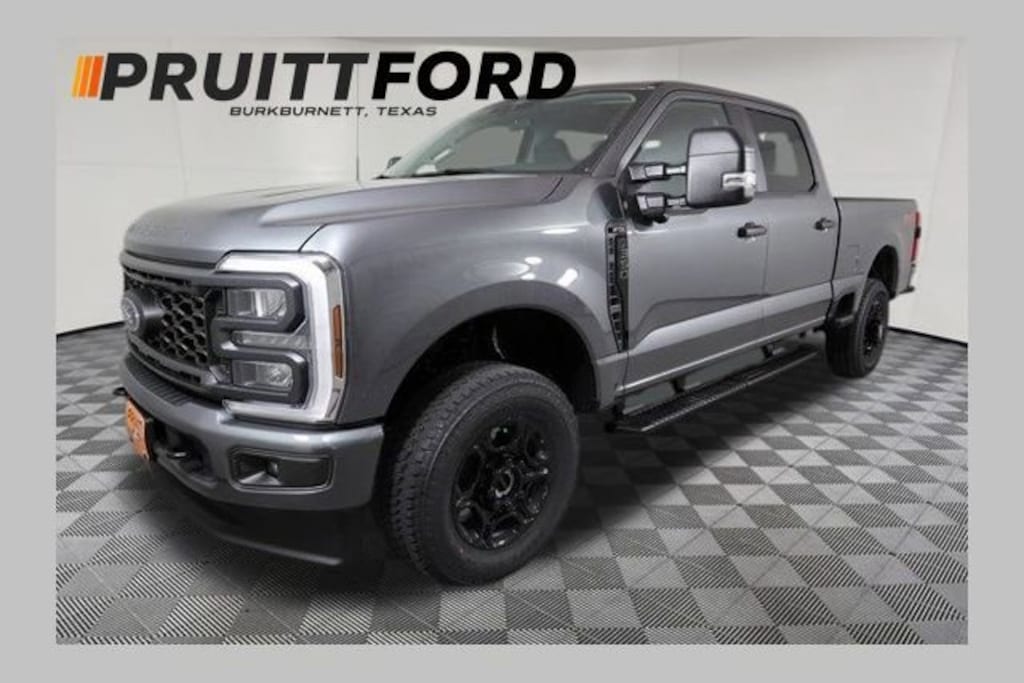 New 2026 Ford F-350 XL Truck Crew Cab